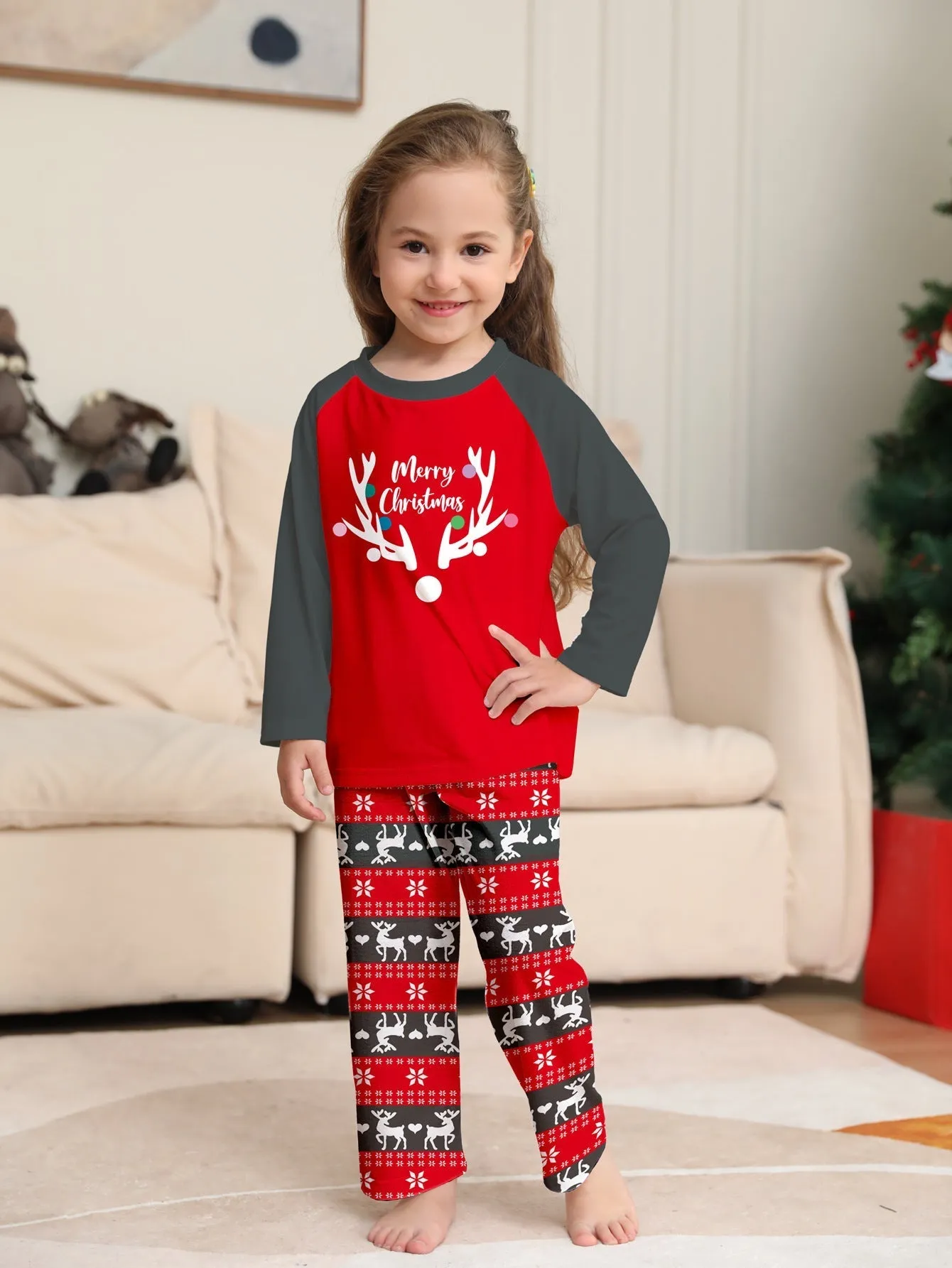 Christmas Reindeer Cartoon Letter Print Long Sleeve Pajama Set