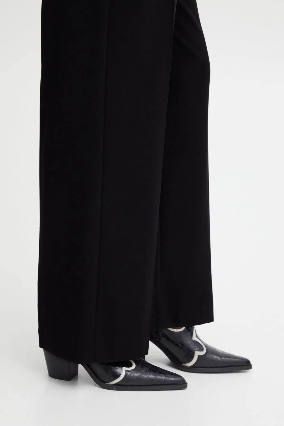 Danta Wide Leg Trousers - Black