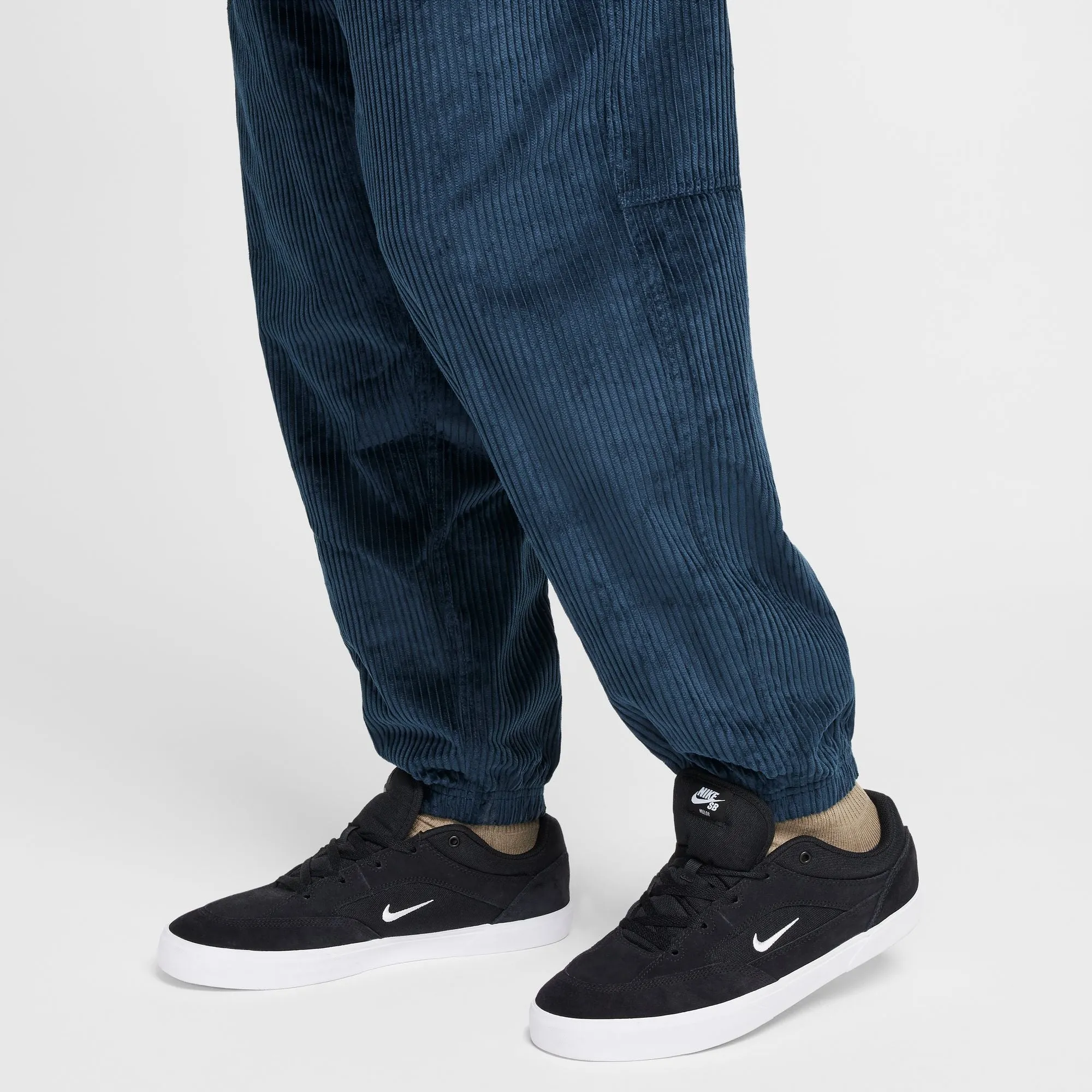 Nike SB Cord Pants - Armory Navy/Team Red