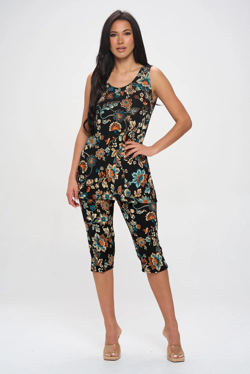 Plus Size Print Sleeveless Capri Pant Set-9002BN-TXP-W434