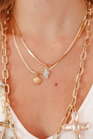 THE SEASHELL CHARM NECKLACES